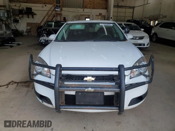 2014 Chevrolet Impala Police Police z VIN 2G1WD5E3XE1159790, wystawiony jako Copart lot #55505895 z przebiegiem 155 366 mil mil oraz Szkoda całkowita • Salvage title. Historia ofert i sprzedaży dostępna na DreamBid. Obrazek 5.