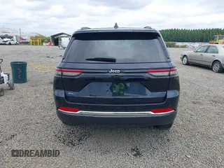 2024 Jeep Grand Cherokee z VIN 1C4RJYB65R8959249, wystawiony jako IAAI lot #42507281 z przebiegiem 26 904 mil mil oraz . Historia ofert i sprzedaży dostępna na DreamBid. Obrazek 17.