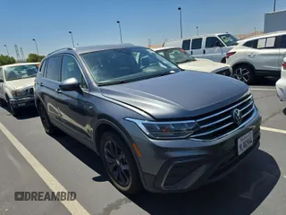 2024 Volkswagen Tiguan SE with VIN 3VV3B7AX1RM108036, listed as a IAAI auction lot 42796415 with 37,805 mi miles and . Bid and sale history available at DreamBid. Image 12.