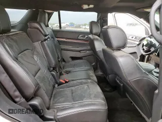 2017 Ford Explorer Platinum с VIN 1FM5K8HT3HGD84688, выставлен на аукционе Copart как лот 57311355 с пробегом 101 599 миль миль и Списание • Salvage title. История ставок и продаж доступна на DreamBid. Изображение 10.