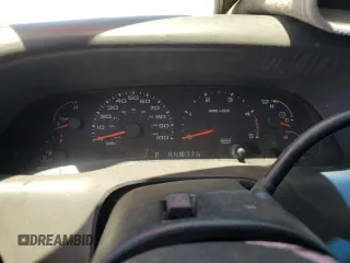 2003 Ford Super Duty F-250 XL with VIN 1FTNW21P03EC77086, listed as a Copart auction lot 56126444 with 0 mi miles and Non Repairable. Bid and sale history available at carsss.com. Image 9.