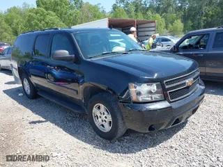 2007 Chevrolet Suburban LT with VIN 3GNFC16J27G262235, listed as a IAAI auction lot 41980553 with 144,926 mi miles. Bid and sale history available at carsss.com. Image 1.