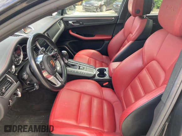 2017 Porsche Macan GTS с VIN WP1AG2A58HLB54809, выставлен на аукционе Copart как лот 56526715 с пробегом 90 362 миль миль и Списание • Salvage title. История ставок и продаж доступна на DreamBid. Изображение 7.