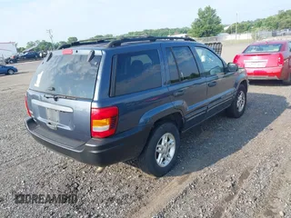 2004 Jeep Grand Cherokee Laredo с VIN 1J4GW48S14C223205, выставлен на аукционе IAAI как лот 42797308 с пробегом 200 294 миль миль и . История ставок и продаж доступна на DreamBid. Изображение 4.