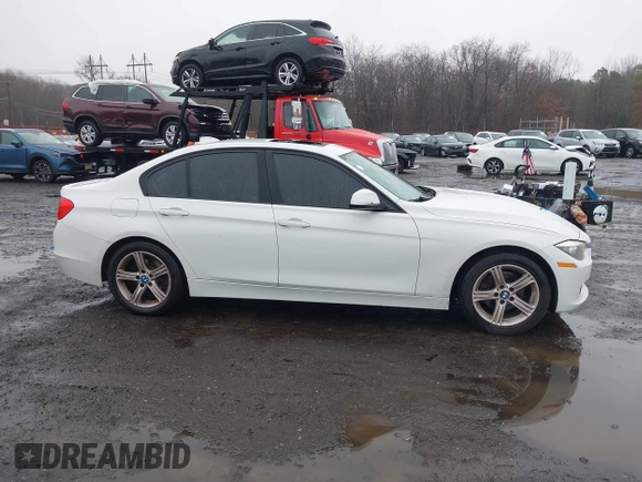 2013 BMW 3 Series 328i xDrive with VIN WBA3B3G50DNR81124, listed as a IAAI auction lot 41087933 with 133,660 mi miles and . Bid and sale history available at DreamBid. Image 13.