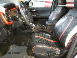 2019 Toyota Tacoma SR z VIN 5TFCZ5AN3KX196150, wystawiony jako Copart lot #51479445 z przebiegiem 171 560 mil mil oraz Szkoda całkowita • Salvage title. Historia ofert i sprzedaży dostępna na DreamBid. Obrazek 7.
