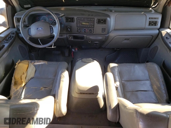 2003 Ford F-350 XL with VIN 1FTWW33P43EB78603, listed as a Copart auction lot 76317284 with 228,798 mi miles and Salvage Title. Bid and sale history available at DreamBid. Image 8.