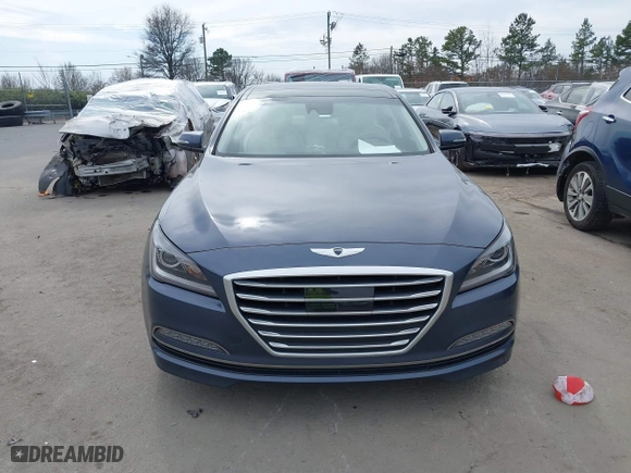 2015 Hyundai Genesis 5.0L with VIN KMHGN4JF7FU085068, listed as a IAAI auction lot 41679660 with 66,540 mi miles. Bid and sale history available at carsss.com. Image 12.
