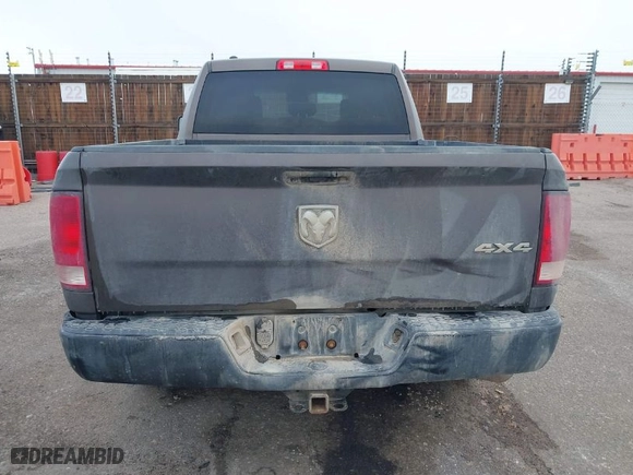 2018 Ram 1500 Express with VIN 1C6RR7FTXJS174226, listed as a IAAI auction lot 41573603 with 131,730 mi miles. Bid and sale history available at carsss.com. Image 17.