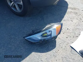 2020 Ford Edge SEL с VIN 2FMPK3J92LBB50181, выставлен на аукционе IAAI как лот 42315954 с пробегом Не указан миль и . История ставок и продаж доступна на DreamBid. Изображение 12.