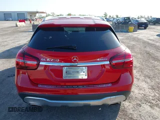 2019 Mercedes-Benz GLA 250 z VIN WDCTG4GBXKU008894, wystawiony jako IAAI lot #41993983 z przebiegiem 62 108 mil mil oraz . Historia ofert i sprzedaży dostępna na DreamBid. Obrazek 16.
