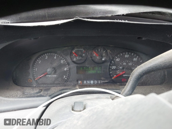 2005 Ford Taurus SE with VIN 1FAFP53U85A102770, listed as a IAAI auction lot 41963794 with 174,380 mi miles. Bid and sale history available at carsss.com. Image 7.
