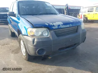 2007 Ford Escape XLS with VIN 1FMYU02Z37KB37995, listed as a IAAI auction lot 41641769 with 199,045 mi miles. Bid and sale history available at carsss.com. Image 6.