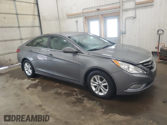 2013 Hyundai Sonata GLS z VIN 5NPEB4AC8DH766437, wystawiony jako Copart lot #56172035 z przebiegiem 100 588 mil mil oraz Szkoda całkowita • Salvage title. Historia ofert i sprzedaży dostępna na DreamBid. Obrazek 4.