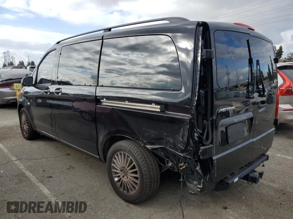 2022 Mercedes-Benz Metris with VIN W1WV0FEY5N4158409, listed as a Copart auction lot 45286594 with 10,109 mi miles and Salvage Title. Bid and sale history available at DreamBid. Image 2.