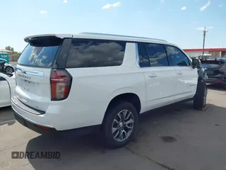 2023 Chevrolet Suburban LT with VIN 1GNSKCKD6PR120127, listed as a IAAI auction lot 42436146 with 41,552 mi miles and . Bid and sale history available at DreamBid. Image 4.