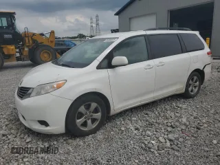 2014 Toyota Sienna LE AAS with VIN 5TDKK3DC3ES494304, listed as a Copart auction lot 60098825 with 208,587 mi miles and Salvage title. Bid and sale history available at DreamBid. Image 1.