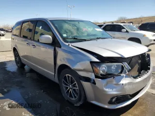 2018 Dodge Grand Caravan SXT with VIN 2C4RDGCG3JR173399, listed as a Copart auction lot 49734855 with 130,225 mi miles and Salvage Title. Bid and sale history available at DreamBid. Image 4.