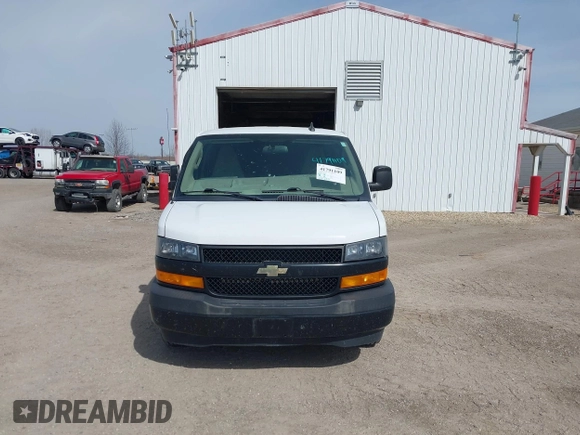 2018 Chevrolet Express Cargo Van with VIN 1GCWGAFP8J1253370, listed as a IAAI auction lot 41791109 with 101,253 mi miles. Bid and sale history available at carsss.com. Image 12.