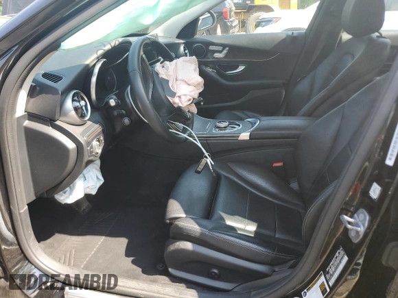2017 Mercedes-Benz C 300 с VIN WDDWF4KB2HR246589, выставлен на аукционе Copart как лот 60249055 с пробегом Не указан миль и Списание • Salvage title. История ставок и продаж доступна на DreamBid. Изображение 7.