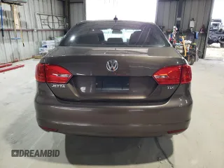 2014 Volkswagen Jetta TDI w/Premium/Nav with VIN 3VWLL7AJ3EM352687, listed as a Copart auction lot 63249725 with 122,678 mi miles and Clean title. Bid and sale history available at DreamBid. Image 6.