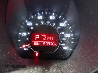 2014 Kia Soul with VIN KNDJN2A27E7010962, listed as a IAAI auction lot 42024098 with 97,370 mi miles. Bid and sale history available at carsss.com. Image 16.