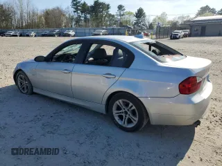 2008 BMW 3 Series 328xi with VIN WBAVC73538KX91988, listed as a Copart auction lot 54673065 with 188,012 mi miles and Clean title. Bid and sale history available at DreamBid. Image 2.