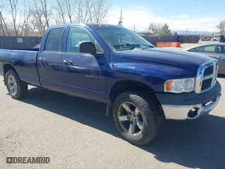 2005 Dodge Ram 1500 SLT with VIN 1D7HU18N05J527704, listed as a IAAI auction lot 41798673 with 235,647 mi miles. Bid and sale history available at carsss.com. Image 1.