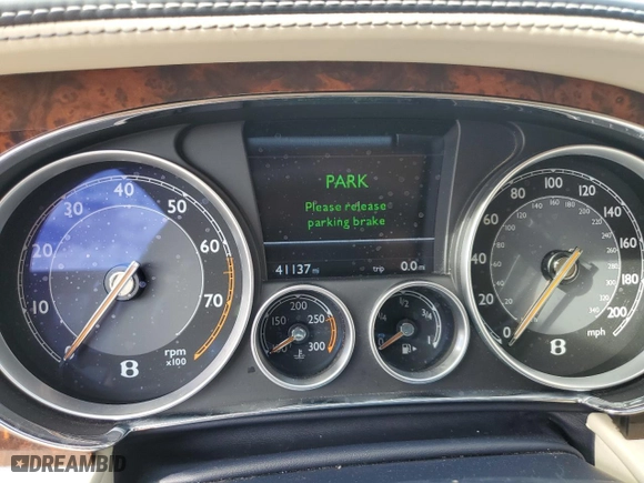 2015 Bentley Continental GT Speed with VIN SCBFJ7ZA4FC045867, listed as a Copart auction lot 89307075 with NaN miles and Salvage Title. Bid and sale history available at carsss.com. Image 9.