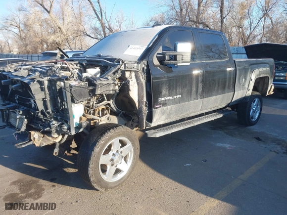 2015 GMC Sierra 2500HD available WiFi Denali with VIN 1GT120E87FF638538, listed as a IAAI auction lot 41425503 with NaN miles. Bid and sale history available at carsss.com. Image 15.