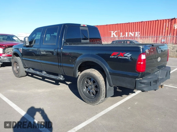 2010 Ford Super Duty F-250 SRW XL with VIN 1FTSW2BR2AEB07232, listed as a IAAI auction lot 41419000 with 124,081 mi miles. Bid and sale history available at carsss.com. Image 3.