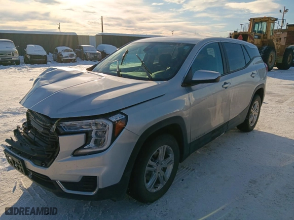 2022 GMC Terrain SLE with VIN 3GKALTEV3NL142343, listed as a Copart auction lot 46377995 with 14,846 mi miles and Salvage Title. Bid and sale history available at carsss.com. Image 1.