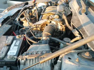 2004 Ford Taurus LX z VIN 1FAFP52U24A121427, wystawiony jako IAAI lot #41115077 z przebiegiem 189 992 mil mil oraz . Historia ofert i sprzedaży dostępna na DreamBid. Obrazek 12.