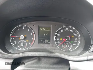 2015 Volkswagen Passat 1.8T Limited Edition with VIN 1VWAT7A31FC049502, listed as a IAAI auction lot 41833759 with 121,099 mi miles. Bid and sale history available at carsss.com. Image 7.