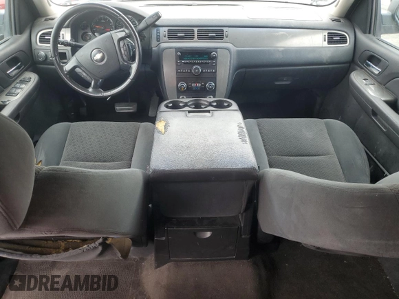 2008 Chevrolet Suburban 3LT with VIN 3GNFC16J48G101564, listed as a Copart auction lot 62140095 with 248,873 mi miles and Salvage title. Bid and sale history available at DreamBid. Image 8.