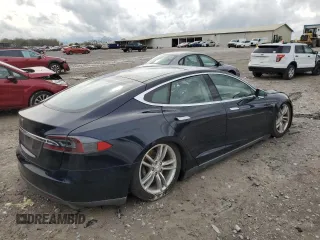 2013 Tesla Model S с VIN 5YJSA1DN9DFP01855, выставлен на аукционе Copart как лот 51257955 с пробегом 187 251 миль миль и Чистый • Clean title. История ставок и продаж доступна на DreamBid. Изображение 3.