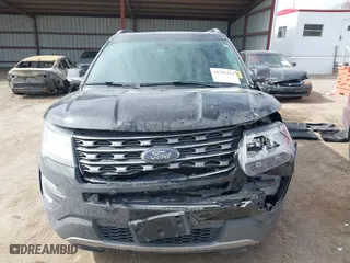 2017 Ford Explorer XLT with VIN 1FM5K8D89HGD87726, listed as a IAAI auction lot 41705174 with 95,799 mi miles. Bid and sale history available at carsss.com. Image 12.