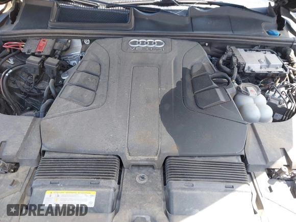 2018 Audi Q7 Prestige with VIN WA1VAAF77JD031456, listed as a IAAI auction lot 42593433 with 141,200 mi miles and . Bid and sale history available at DreamBid. Image 10.