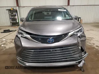 2023 Toyota Sienna Platinum with VIN 5TDESKFC7PS082748, listed as a Copart auction lot 44153015 with 45,382 mi miles and Salvage Title. Bid and sale history available at DreamBid. Image 5.