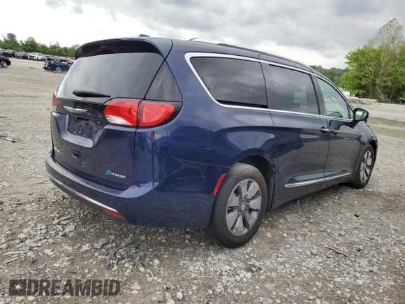 2018 Chrysler Pacifica Hybrid Limited с VIN 2C4RC1N7XJR118185, выставлен на аукционе Copart как лот 55585985 с пробегом 95 202 миль миль и Списание • Salvage title. История ставок и продаж доступна на DreamBid. Изображение 3.
