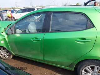 2011 Mazda 2 Sport z VIN JM1DE1HY2B0109615, wystawiony jako IAAI lot #42006812 z przebiegiem 197 402 mil mil oraz . Historia ofert i sprzedaży dostępna na DreamBid. Obrazek 14.