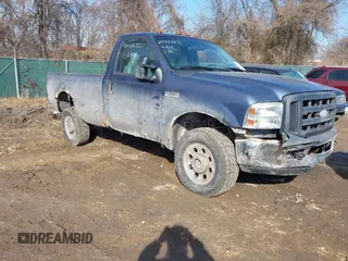2006 Ford F-250 XL with VIN 1FTNF21596ED33416, listed as a IAAI auction lot 41448895 with 93,128 mi miles and . Bid and sale history available at DreamBid. Image 1.
