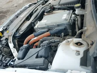 2019 Ford Fusion SE with VIN 3FA6P0LU1KR119916, listed as a IAAI auction lot 42881041 with 230,233 mi miles and . Bid and sale history available at DreamBid. Image 20.