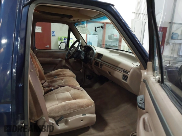 1995 Ford F-150 with VIN 1FTEF14HXSNA75501, listed as a IAAI auction lot 42120750 with 250,536 mi miles and . Bid and sale history available at DreamBid. Image 5.