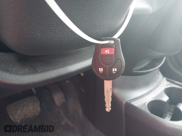 2014 Nissan Note S with VIN 3N1CE2CP2EL425185, listed as a IAAI auction lot 42253104 with 151,553 mi miles and . Bid and sale history available at DreamBid. Image 11.