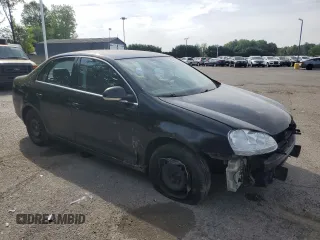 2005 Volkswagen Jetta 2.5L with VIN 3VWDG71K25M647183, listed as a Copart auction lot 62743695 with 215,241 mi miles and Salvage title. Bid and sale history available at DreamBid. Image 4.