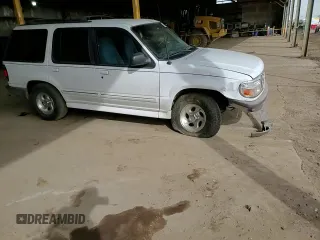 1996 Ford Explorer XL z VIN 1FMDU34X4TUB28989, wystawiony jako Copart lot #45748985 z przebiegiem 169 879 mil mil oraz Szkoda całkowita • Salvage title. Historia ofert i sprzedaży dostępna na DreamBid. Obrazek 11.