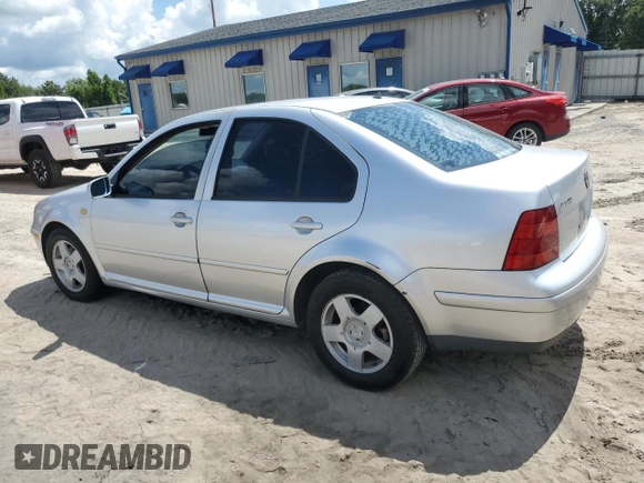 2000 Volkswagen Jetta GLS с VIN 3VWSC29M2YM046095, выставлен на аукционе Copart как лот 61834274 с пробегом 235 595 миль миль и Списание • Salvage title. История ставок и продаж доступна на DreamBid. Изображение 2.