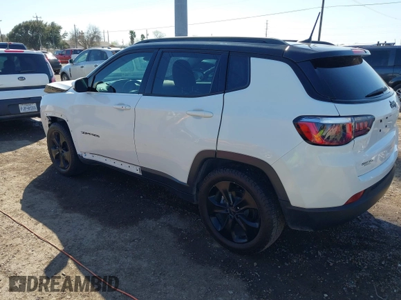 2020 Jeep Compass Latitude with VIN 3C4NJCBB6LT147594, listed as a IAAI auction lot 41592201 with 32,383 mi miles and . Bid and sale history available at DreamBid. Image 3.