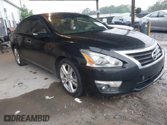 2013 Nissan Altima SV z VIN 1N4BL3AP1DC160671, wystawiony jako IAAI lot #42219112 z przebiegiem 211 825 mil mil oraz . Historia ofert i sprzedaży dostępna na DreamBid. Obrazek 1.